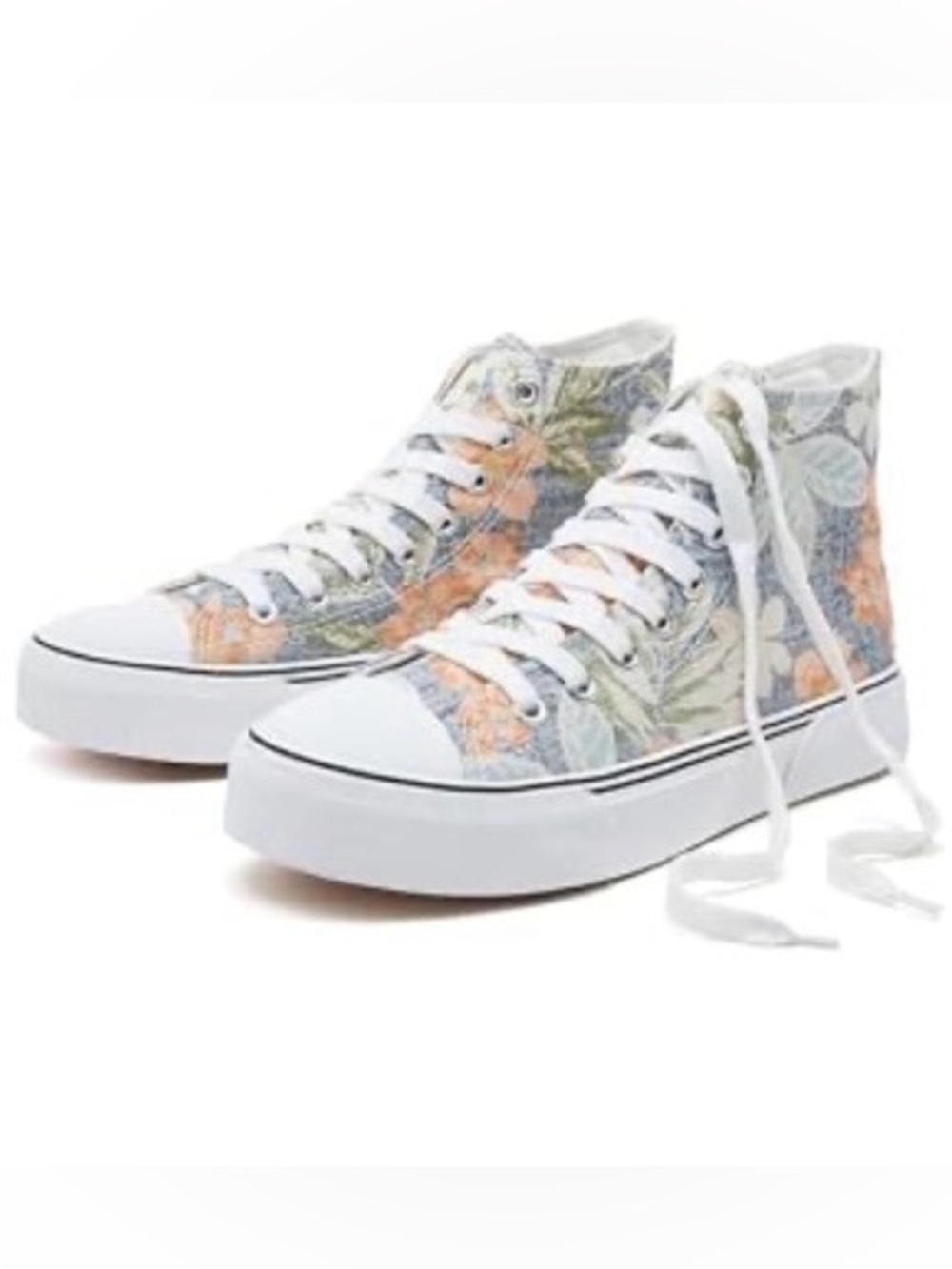 NWT Floral Canvas High Top Sneakers Vintage Blue Floral Lace Up Size 8